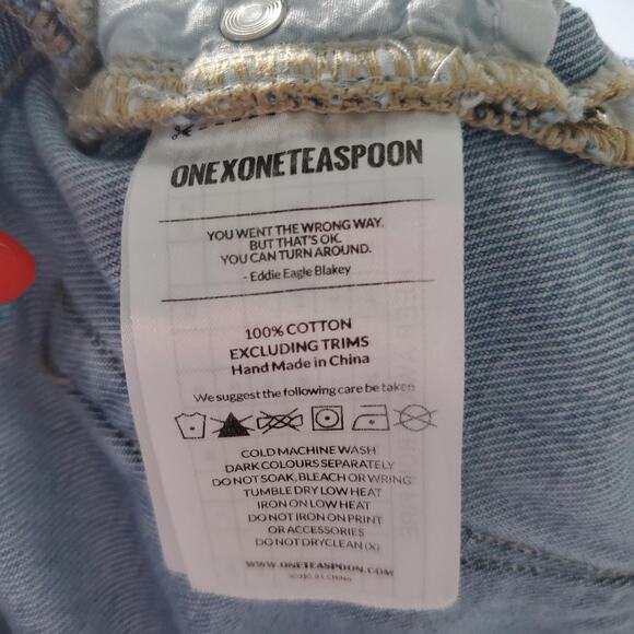 One Teaspoon Bandits Shorts Womens 26 Distressed Denim Frayed Hem Relaxed Fit - Picture 8 of 9